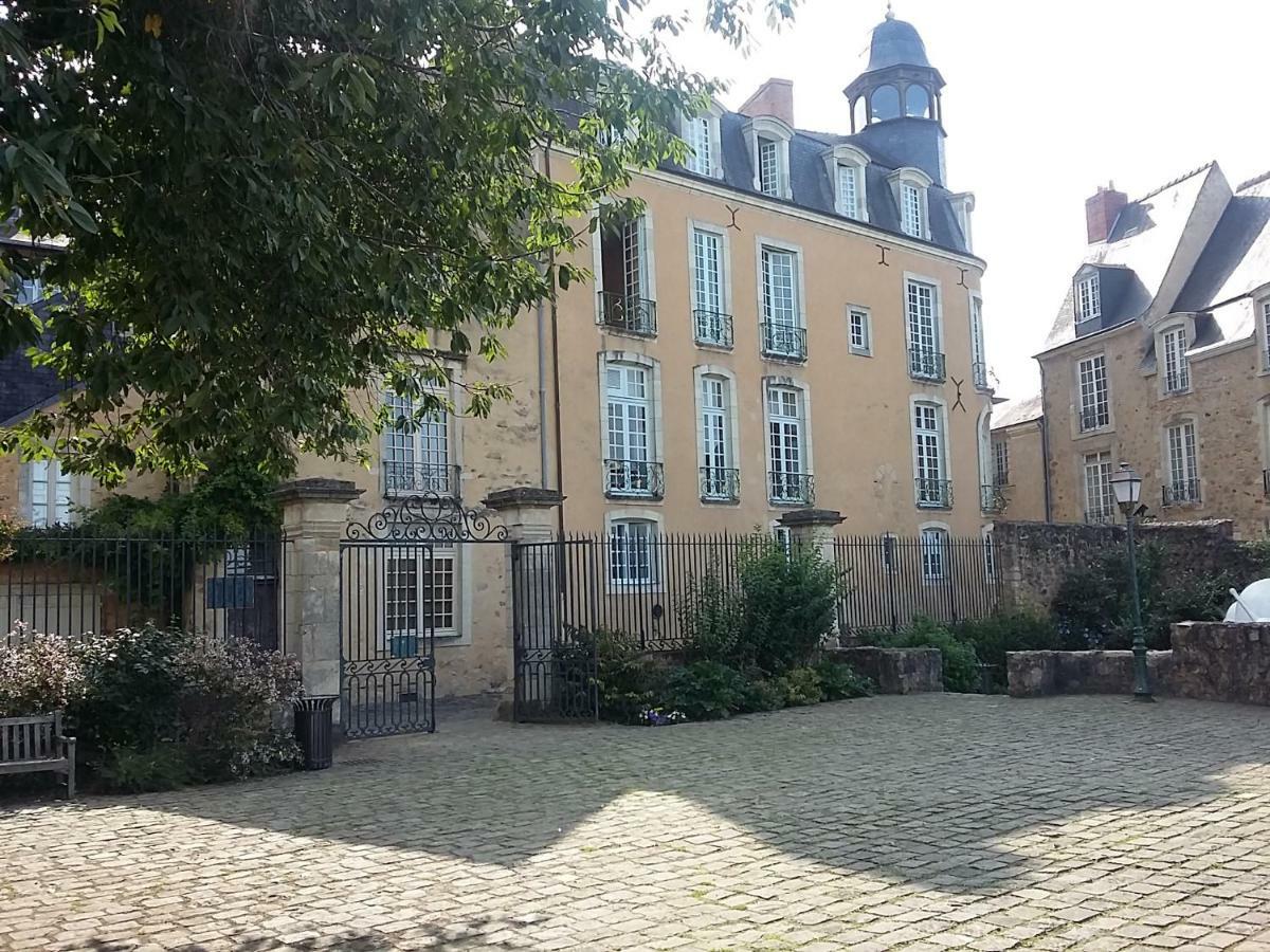 Petite Maison Romantique Au Calme, Coeur Historique Plantagenet, Vue Ville ルマン エクステリア 写真